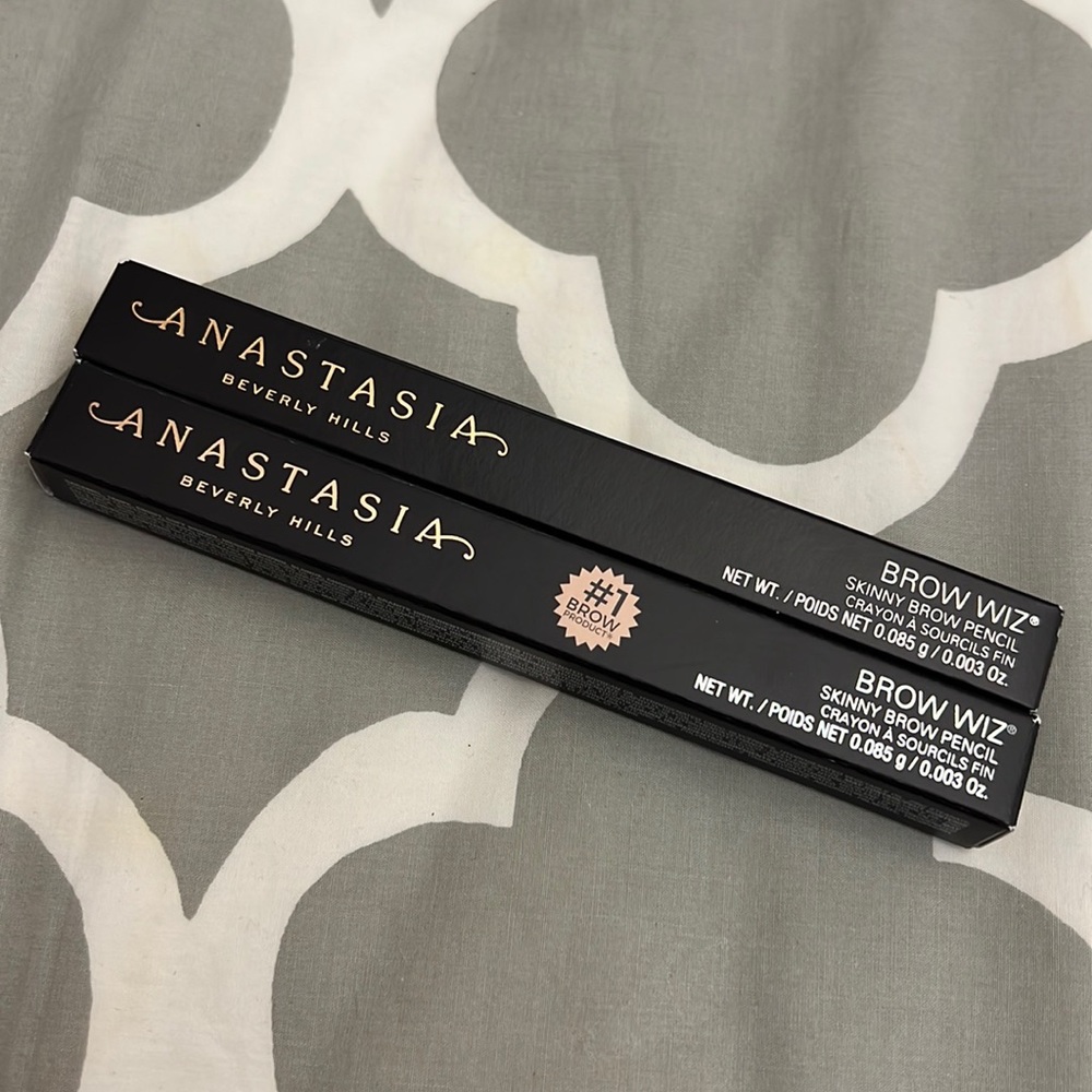 NEW IN BOX ANASTASIA BROW WIZ
